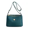 Jielangshi 2022 nuevo bolso bandolera de nailon de color sólido simple para mujer casual de gran capacidad con múltiples compartimentos bolso de hombro al por mayor