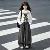 Conjunto de Otoño Nuevo 2026 para Niñas, Moda Estilo Coreano: Top de Dibujos Animados Relajado y Pantalones Anchos Sueltos