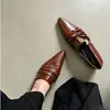 Primeiro Encontro Ji Estilo Europeu e Americano Bico Fino Baixo Couro Macio Mocassins para Mulheres Design Pregueado Slip-on Para Ir ao Trabalho Sapatos Femininos