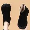 Botas altas para mujeres petite, versátiles botas de nieve con suela gruesa, nuevo estilo de invierno 2026, cómodos y cálidos zapatos de algodón con forro de felpa