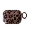 Capa protetora personalizada Ins Style com estampa de leopardo marrom, estilo europeu e americano, adequada para AirPods de 4ª geração (novo modelo Pro3) e fones de ouvido Apple de 2ª geração.