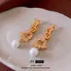 Pendientes de Borla de Perla con Herradura de Circonita Plateada Clavos de Oreja Exagerados Retro de Gama Alta Accesorios para Orejas de Nicho Lujo Ligero Venta al por Mayor Mujeres