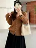 Ropa para mujer de talla grande: Cárdigan de punto con cuello en V y ribete de encaje, colección otoño 2026, prenda exterior de corte holgado, top calado para mujer