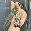 Pingente de chaveiro de urso violento iridescente galvanizado de desenho animado, figura de resina, item pequeno, presente para casal, decoração de chaveiro