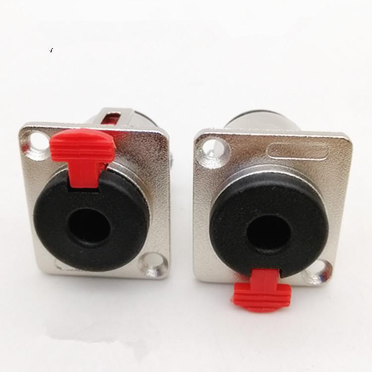 10743597585_2059292761