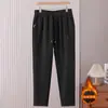 Pantalones casuales gruesos con forro de polar para hombre, cálidos para invierno, cintura elástica, pierna recta, corte plano, modelo 4W806