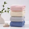 Toalla de coral para niñas, almohadilla limpiadora facial, para baño, engrosada, para secar el cabello, absorbente, sin pelusa, para el hogar, no es toalla facial de algodón puro
