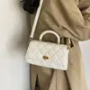Bolso retro de estilo francés con estampado de rombos, una opción de nicho y lujosa para mujeres en otoño, un bolso cuadrado pequeño versátil con un aspecto sofisticado, adecuado para llevar al hombro o cruzado