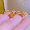 Brincos de tarraxa de aço titânio com borboleta, temperamento de nicho, brincos vintage, brincos de linha para ouvido de celebridade da internet, joias para ouvido feminino, atacado