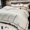 Juego de ropa de cama de cuatro piezas estilo lujo, de algodón puro, hecho con algodón de fibra larga de Xinjiang, adecuado para otoño e invierno, incluye una sábana de algodón, una funda de edredón y una sábana bajera