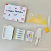Juego de cuchillo, tenedor y plato para pastel en caja de regalo cinco en uno, juego de vajilla desechable para postres, juego de vajilla para pastel de cumpleaños