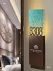 Letrero Electrónico Iluminado para Puerta de Hotel con Timbre, Modelo Recargable de Acrílico Degradado para Casa Club