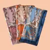 Bufanda de Seda para Mujer con Estampado Simétrico de Hojas Bufanda Cuadrada Grande Versátil Chal Directo de Fábrica Diseño Floral de Planta