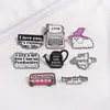Serie Creativa de Insignias del Alfabeto Inglés, Accesorios de Ropa Geométricos Divertidos de Dibujos Animados, Broches de Metal