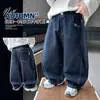 Jeans de dobladillo curvo para niños, pantalones de otoño para niños, nuevos pantalones casuales elegantes para niños 2026, pierna recta, ropa de otoño