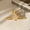Presilha de Tubarão Estilo Coreano Garra de Cabelo de Acrílico Camélia Acessório de Cabelo Fashion Versátil Grampo Elegante para a Parte de Trás da Cabeça Ornamento de Cabelo para Mulheres