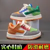 Tênis Infantis, Sapatos Brancos para Meninos e Meninas, Sapatos de Corrida para Novos Alunos de Primavera e Outono, Sapatos Esportivos Versáteis de Sola Macia para Crianças Médias e Grandes