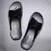 Novedad de Verano Estilo Nuevo Chanclas de Exterior para Hombre, Piel Suave, Sandalias de Moda Estilo Coreano para Hombre, Chanclas Antideslizantes, Zapatos de Playa para Hombre