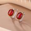 Un Ciervo Plata Esterlina S925 Chapado en Oro Pimiento Sangre Retro Simple Aretes Cara de Huevo Temperamento Combinación con Todo Nivel Superior Separación de Color Clip para la Oreja