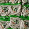 Fideos rosados famosos en Internet, tiras largas para hot pot y sopa picante, fideos redondos gruesos para uso comercial, 250 g/bolsa, fideos del noreste al por mayor