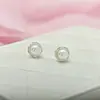 Pendientes de Tachuela Pequeños de Girasol y Perla de Lujo Ligero con Bordes Metálicos de Textura Delicada, Perlas Redondas y Brillantes, Versátiles para el Uso Diario