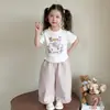 Traje de Verano para Niñas 2026 Nuevo Bebé Dibujos Animados Gato Kt Manga Corta Pantalones de Pierna Ancha Conjunto de Dos Piezas Ropa de Verano para Niños