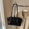 Bolso de Lujo de Gama Alta Estilo Estampado de Leopardo para Mujer 2025 Moderno Bolso Tote de Hombro de Alto Valor para el Trabajo Gran Capacidad para Mujer de Gama Alta