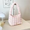 Moda e Único 2026 Verão Novo Design Acolchoado Transfronteiriço Doce e Fashion Versátil Casual Bolsa de Ombro e de Mão