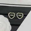 2025 Nuevo Modelo Réplica Chanel Pendientes de Corazón de Resina Negra Doble C para Mujer con Pasadores de Plata, Pendientes Vintage de Alta Gama