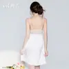 Deslumbrante Camisola de Cetim Pure Temptation com Decote em V Profundo e Bojo Embutido, Camisola Sexy com Robe de Renda, Conjunto Feminino P2722