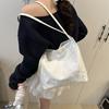 Bolsa Fada Suave 2025 Primavera e Verão Nova Bolsa de Ombro com Bordado de Borboleta Casual Literário Estilo Coreano Bolsa de Lona