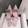 ¡Princesa Rosa~Tan Hermosa! Sandalias de Tacón para Mujer 2026 Modelo Nuevo, Piel Patentada Rosa, Punta Semi-Abierta, Zapatos Plateados de Punta para Verano