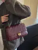 Bolso de Cadena de Lujo Ligero para Mujer 2026 Nuevo Pequeño Estilo Chanel Patrón de Diamantes Bolso de Hombro Único Cruzado Versátil Casual Pequeño Cuadrado para Mujer
