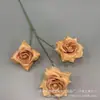Novo Modelo de Rosas de Canto com 3 Cabeças para Decoração de Shopping e Hotel, Rosas Artificiais para Casamento, Rosas em Cascata, Flores Artificiais, Atacado do Fabricante
