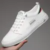 Sapatos Masculinos Primavera e Outono Nova Moda Tênis Tendência Masculino Respirável Solado Macio Antiderrapante Versátil Esportivo Casual Sapatos Brancos