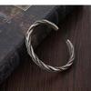 Pulsera abierta vintage desgastada para hombre, moderna pulsera tejida con giro, accesorios de personalidad de alta gama a la moda para mujer, joyería