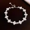 Pulseira de Flor com Zircônia Super Brilhante Estilo Minimalista, Pulseira Exquisita de Luxo Leve de Alta Qualidade, Joias de Design Transfronteiriço Europeu e Americano para Mulheres