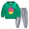 Conjunto de suéter infantil outono e inverno 2023 Estilo ocidental novo grande infantil de veludo acolchoado quente de inverno com mangas compridas