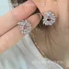 Pendientes de Hoja Giratoria Moda Coreana Zirconia 5A Nuevos Pendientes con Forma de Hoja para Mujer Completamente Diamantados Nuevo Regalo en stock