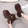Botas Femininas Estilo Britânico com Forro, Novidade Outono/Inverno 2026, Comércio Exterior, Botas de Cano Curto Vintage com Solado Grosso para Aumento de Altura, Vendas Transfronteiriças