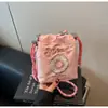 2025 Nueva Moda Coreana Versátil Bolso Cruzado Bordado de Nicho Ligero Bolso de Hombro Casual Simple Mochila para Viajero