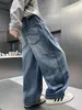 Calça de outono estilosa para meninos, nova coleção 2026, jeans infantil de tamanho grande com perna curva, calça comprida para primavera/outono, estilo cool e moderno, atacado