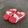 Zapatillas de Verano sin Cordones para Mujer 2026 Nuevo Estilo Rojo Retro Zapatos de Entrenamiento Alemanes