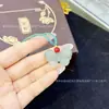 Colgante de Jade Hielo Verde Tianshan de Alta Calidad para Joyería DIY, Collar con Flores Flotantes, Venta al por Mayor Directa de Fábrica