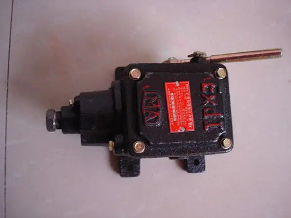 BAX矿用隔爆型打点器3.jpg