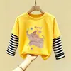 Outono Primavera 2026 Novo Top Infantil de Outono com Gola Redonda para Meninas, Fofo, Manga Longa, Tamanhos Médio e Grande para Crianças, Camiseta de Algodão Puro para Camada de Base