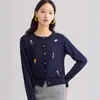 [con seda de morera] cárdigan de punto para mujer, delgado, de seda, para principios de primavera, nuevo diseño de moda, que reduce la edad, bordado, cuello redondo, manga larga