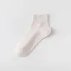Calcetines de Verano Finos para Hombre Tipo Barco, Calcetines Cortos Transpirables de Malla de Color Sólido sin Costuras, Calcetines Versátiles de Algodón Casual de Caña Media