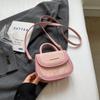 Bolso pequeño de estilo occidental de alta gama para mujer, nuevo bolso cruzado de verano 2024, bolso bandolera portátil súper popular y de moda.