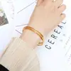 Pulseira de Aço Titânio com Diamantes Redondos Design de Nicho de Alta Qualidade Joias Estilo Frio Simples Estilo Coreano Personalidade